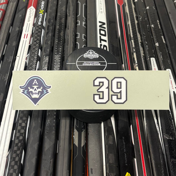 BLANK #39 UNSIGNED NAMEPLATE